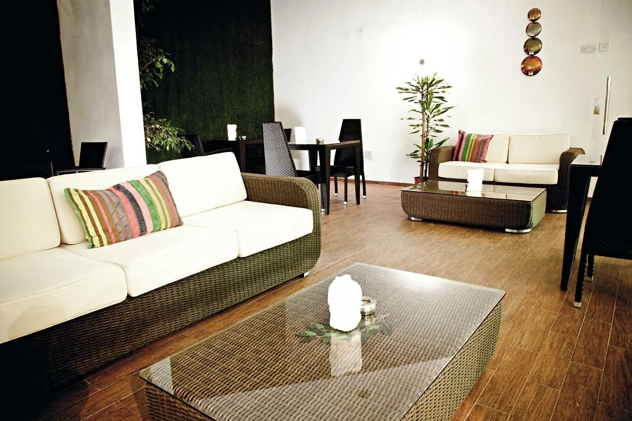 Hotell Labranda Rocca Nettuno Suites Sliema