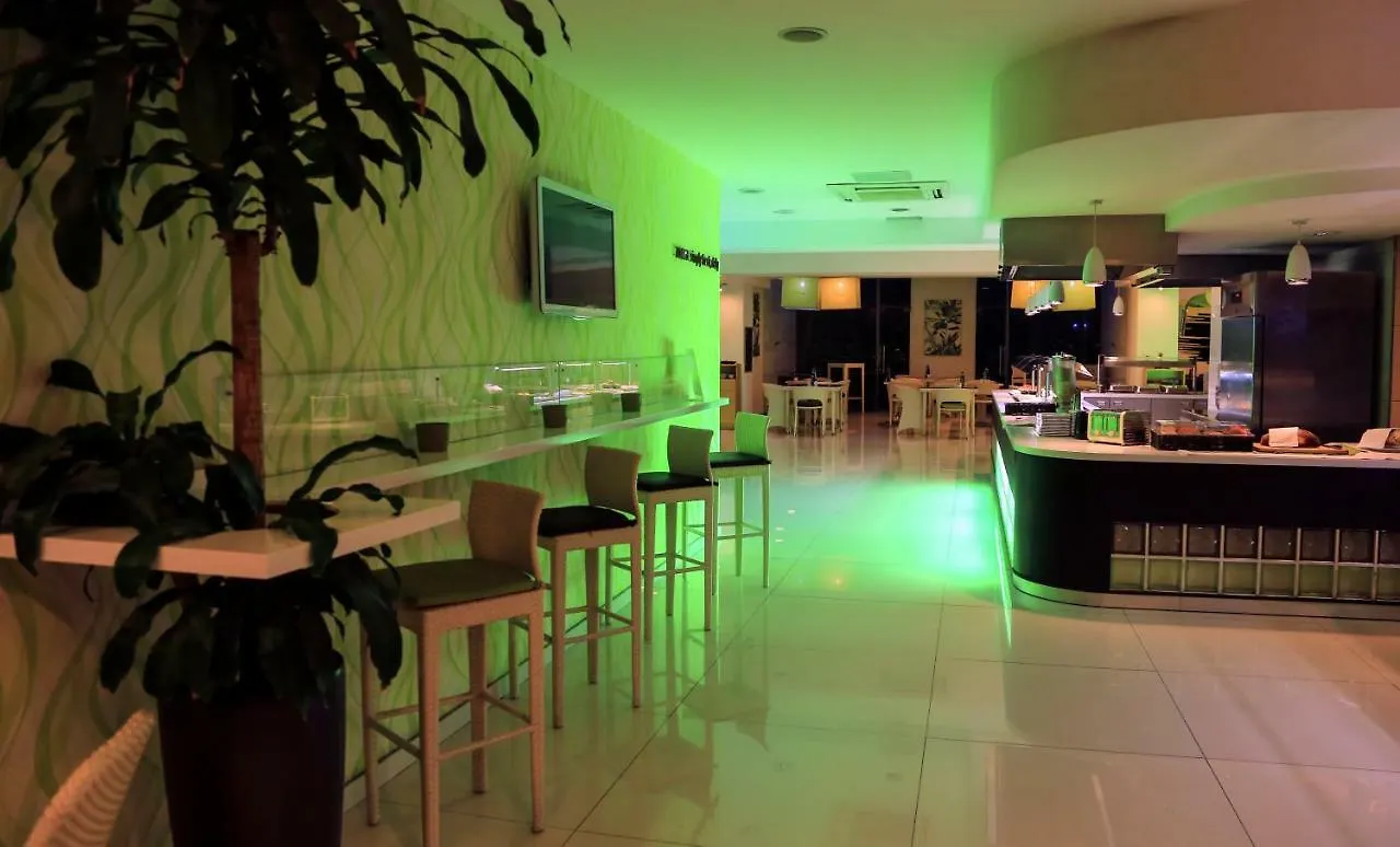 **** Hotell Labranda Rocca Nettuno Suites Sliema Malta